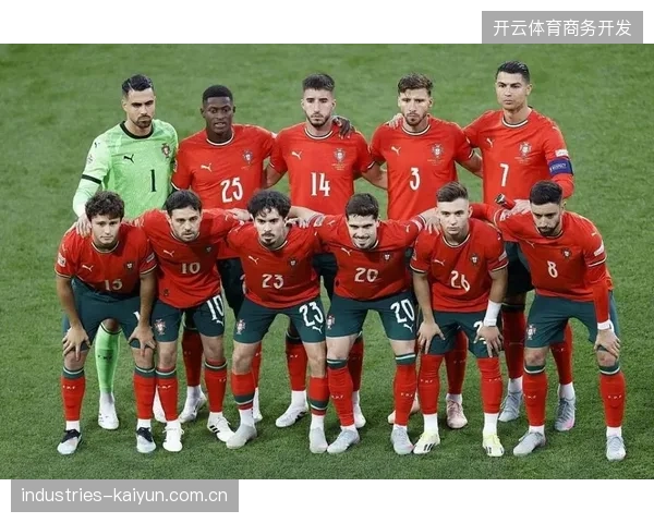 维蒂尼亚与鲁本·内维斯的中场组合，将为葡萄牙队提供必要的防守硬度与攻防转换效率